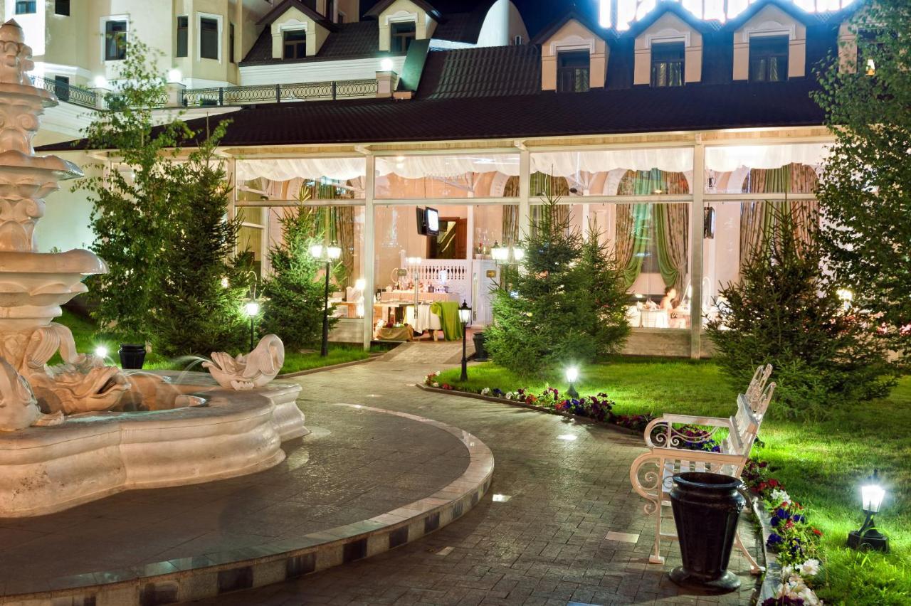 Boutique Hotel Traditional Астана Экстерьер фото